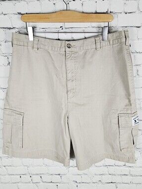 WALT DISNEY WORLD | Mickey Mouse khaki cargo shorts